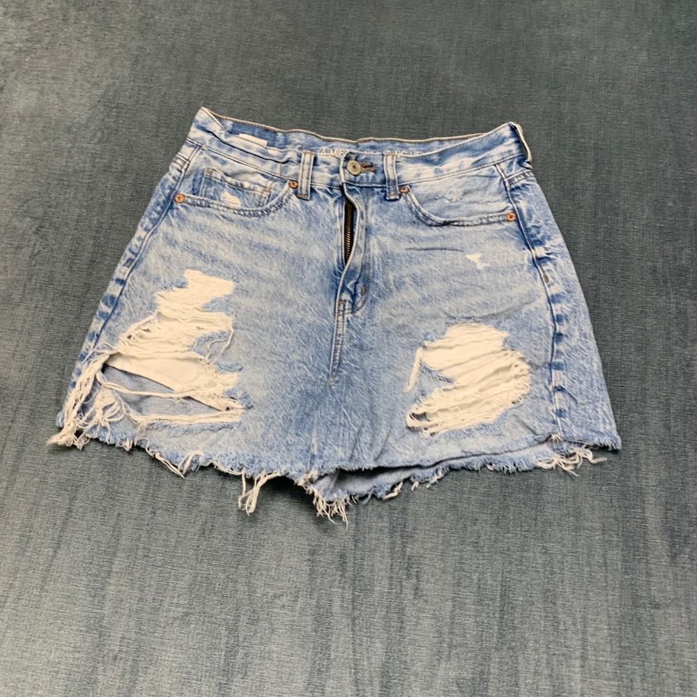 American Eagle Outfitters Cut-Off Shorts Womens 4 Blue Denim Distressed Raw Hem